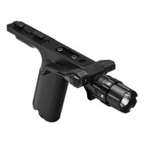 M-LOK Vertical Fore Grip/Flashlight Combo