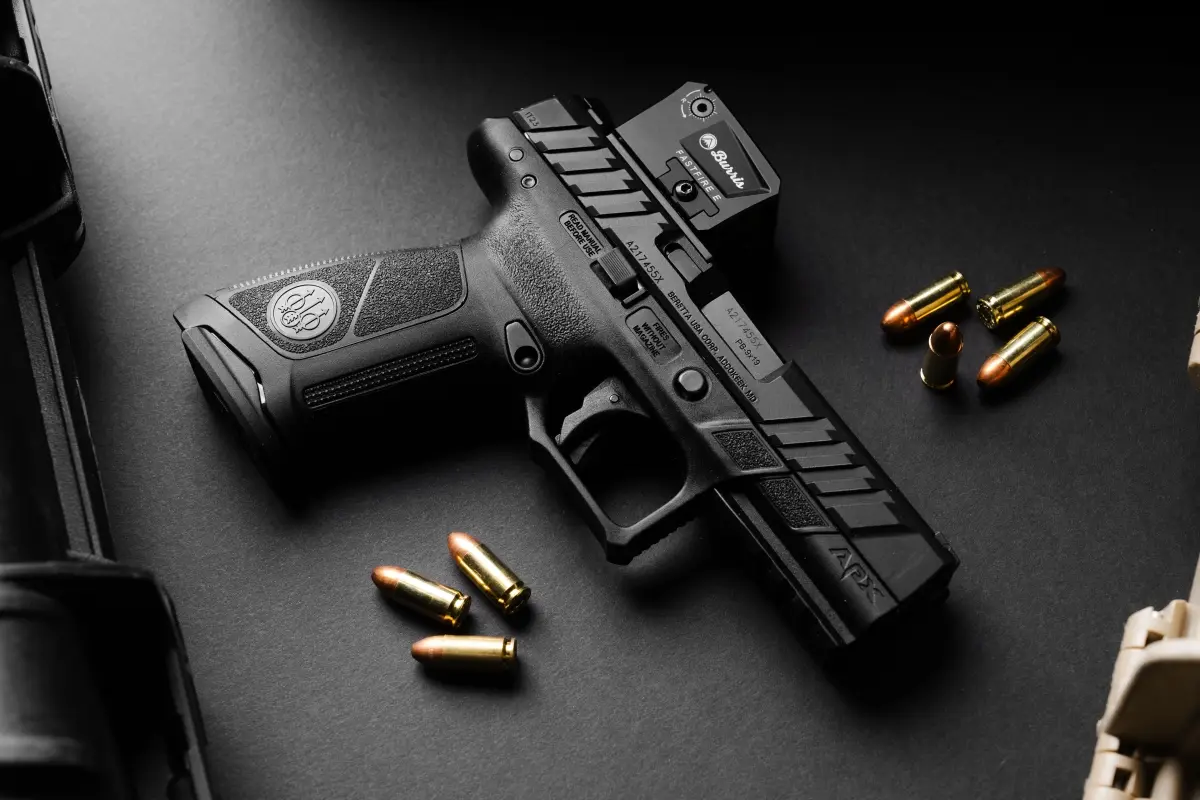 Beretta apx Burris FastFire E Enclosed Emitter Red Dot Sight