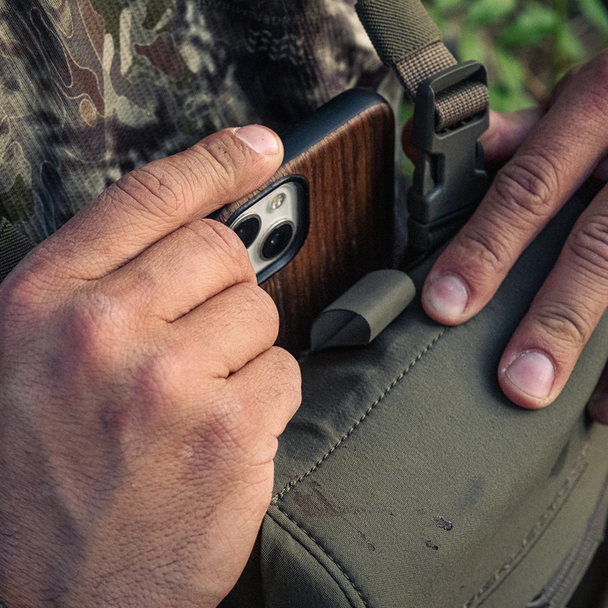 Eberlestock Recon Modular Bino Pack phone storage