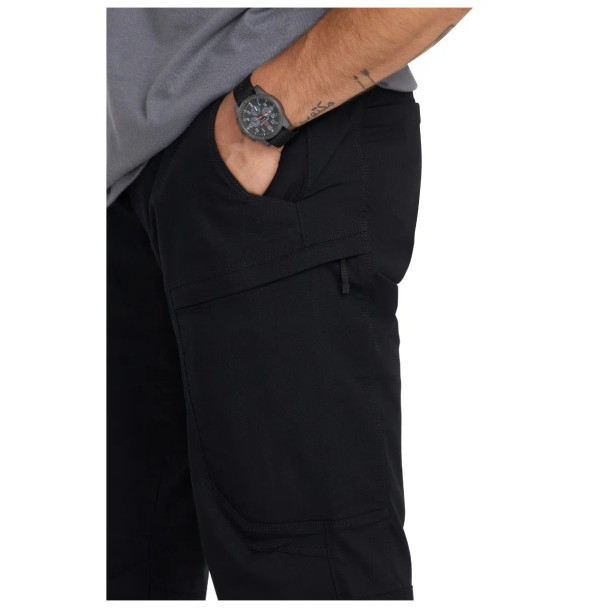 Close-up of 5.11 Apex™ Pant comfort waistband and Flex-Tac® canvas fabric texture. | Black