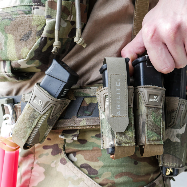 Agilite Pincer Single Pistol Pouch on Magnetix Battle Belt