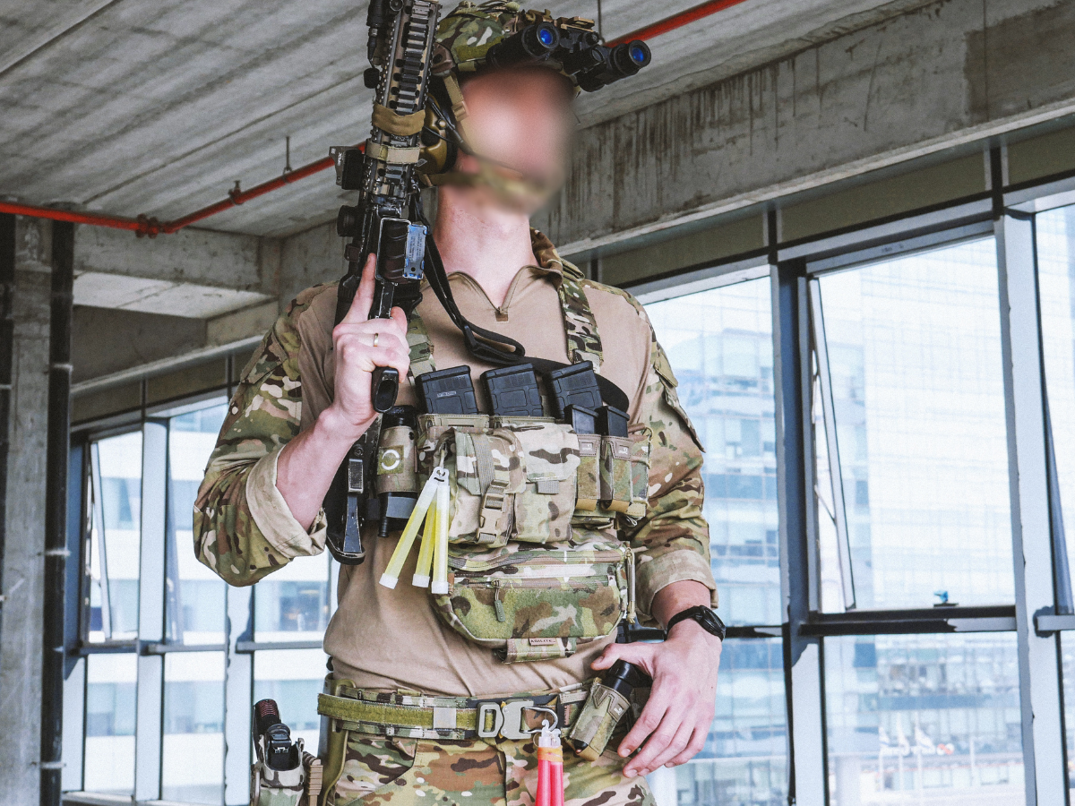 Chest Rigs