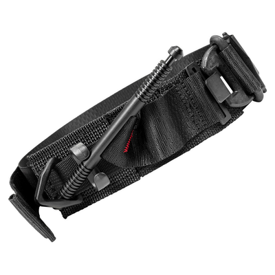 Rigger belt with attached tourniquet