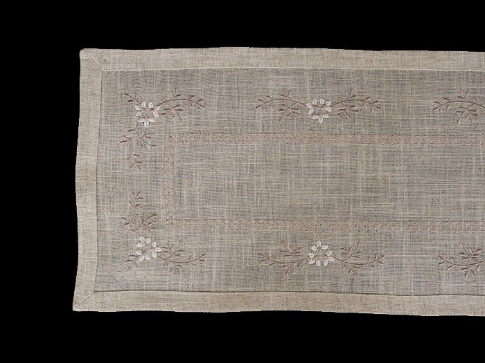 Victoria Linen Boston - Victoria Linen