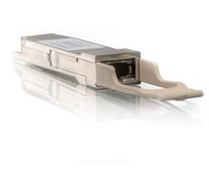 Juniper QSFPP-40GBASE-SR4 850Nm Laser Product 21 Cfr