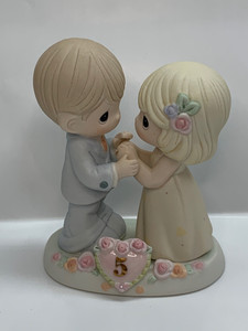 5th Anniversary Couple