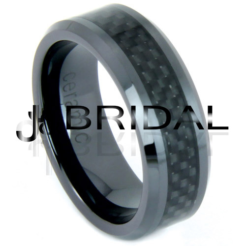 WILD GIRAFFE Black ceramic ring with black carbon fiber inlay and bevel edge