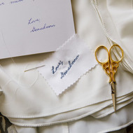 7 Meaningful Ways to Use Handwritten Embroidery for Your Wedding Day