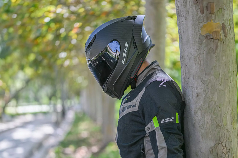 bluetooth motorcycle helmet with onscreen display Amazon.com: Bluetooth Modular Motorcycle Helmet, DOT Approved Flip Up Full  Face Integrated Helmet, Double Visor Helmet Built-in Dual Speaker with  Microphone, for Adults Men and Women XS~XL : Automotive