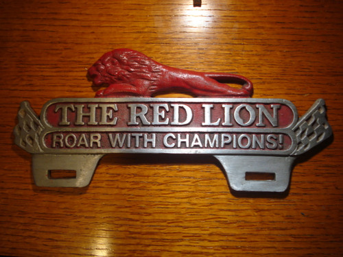 The Red Lion Car License Plate (FOBS Toppers)