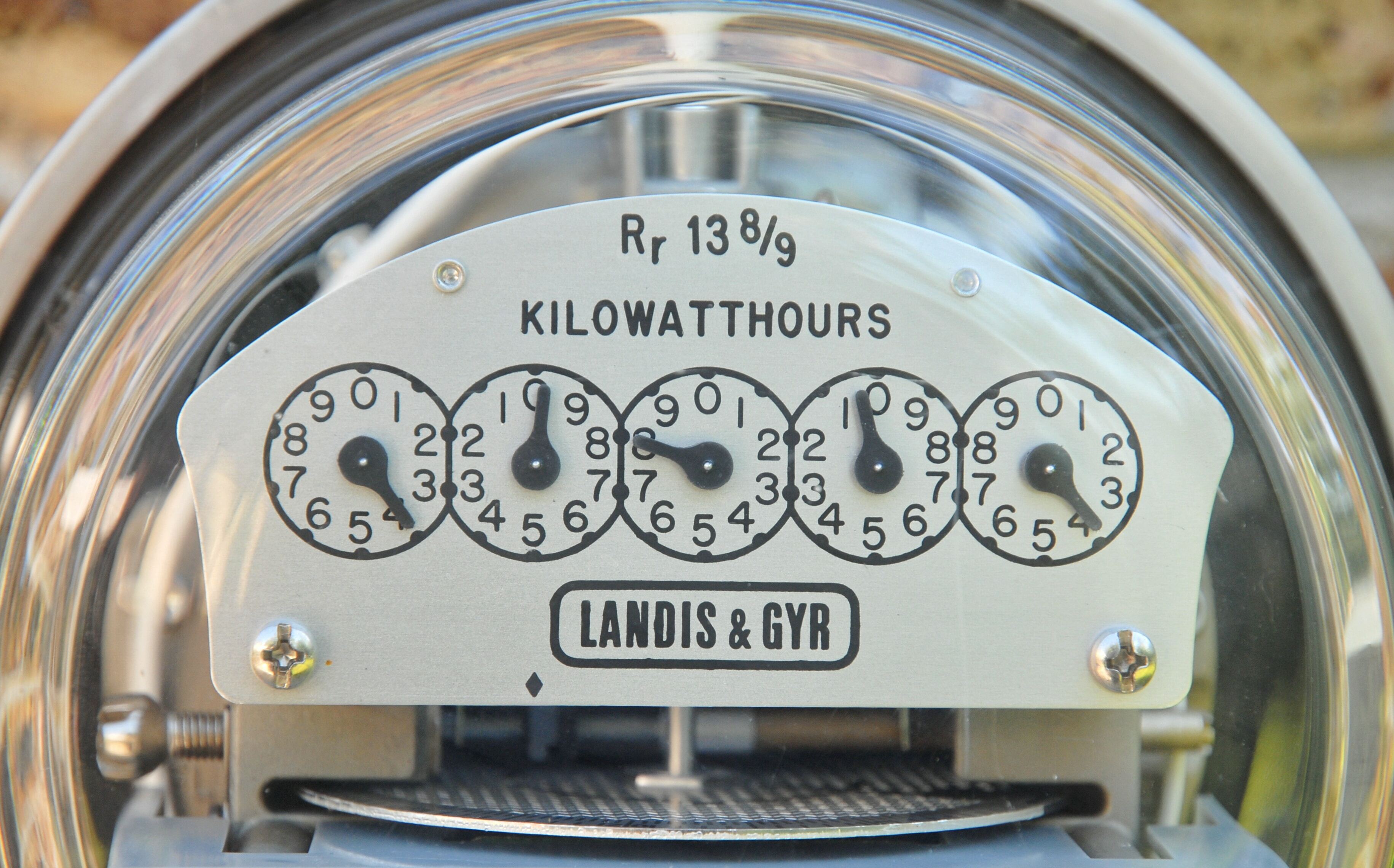 Electric kWh meter for pond aerator electricity cost calculator