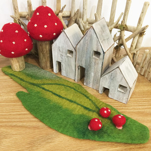 Mossy Mat with 3 attached mushrooms | Papoose Mossy Mat with 3 attached mushrooms | Papoose