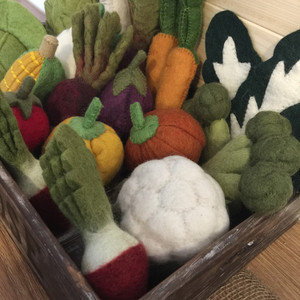 Crated Vegetable Set by Papoose Toys Crated Vegetable Set by Papoose Toys