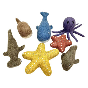 Sea Animal Set 7 Piece Set by Papoose Toys Sea Animal Set 7 Piece Set by Papoose Toys