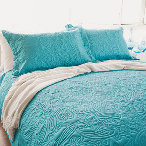 Bambury Paisley Coverlet and Sham Set Bambury Paisley Coverlet and Sham Set