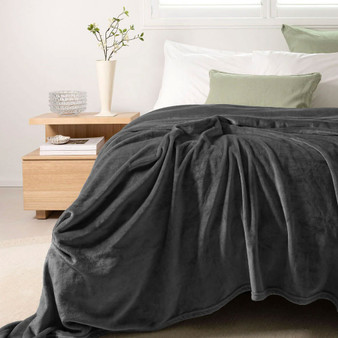 Ultraplush Blanket in Charcoal