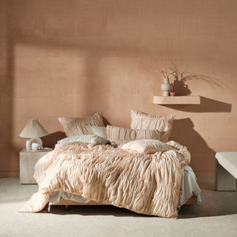 Layla Pink Quilt Cover Set