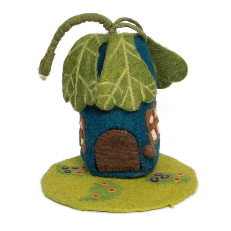 Oak Leaf House | Papoose Toys