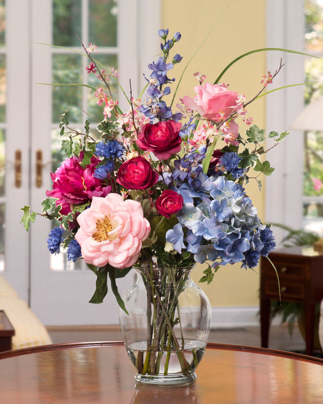 Request a FREE Catalog from Petals