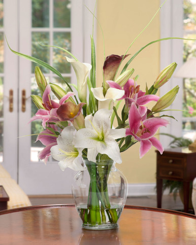 Calla Lily & Rubrum Lily Flower Arrangement