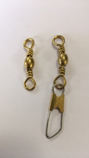 BRASS BARREL AND BRASS SNAP SWIVELS