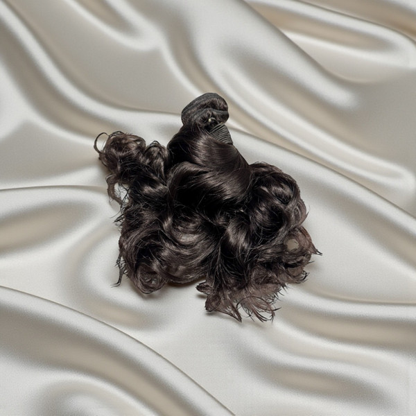 The Queen 's Loose Wave Luxury Remy Hair