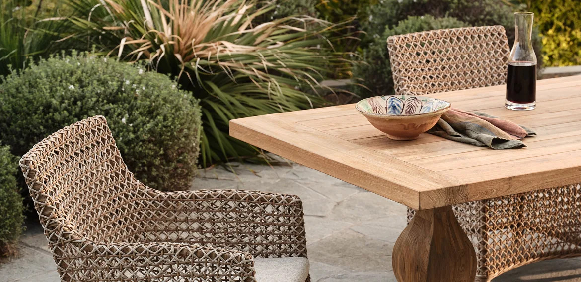 Manor Outdoor Dining Table