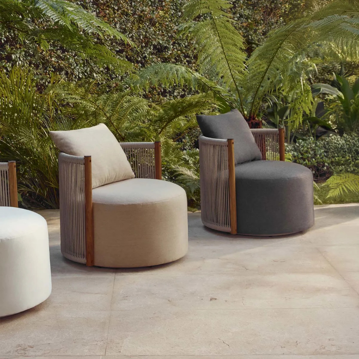 Architect Outdoor Swivel Chair
