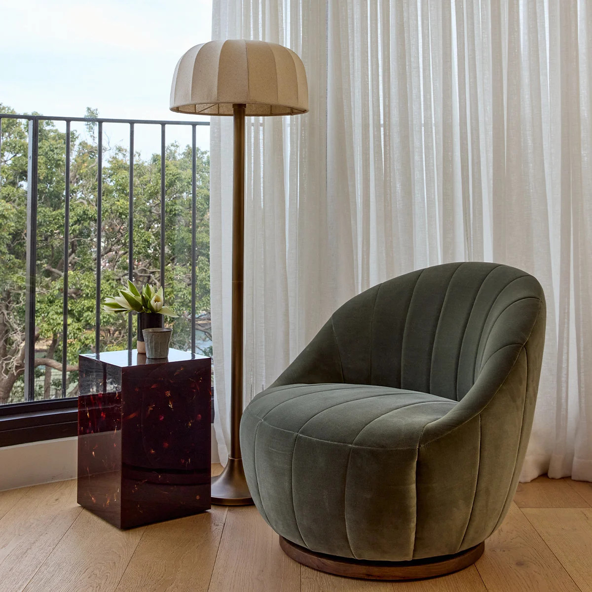 Ottino Floor Lamp