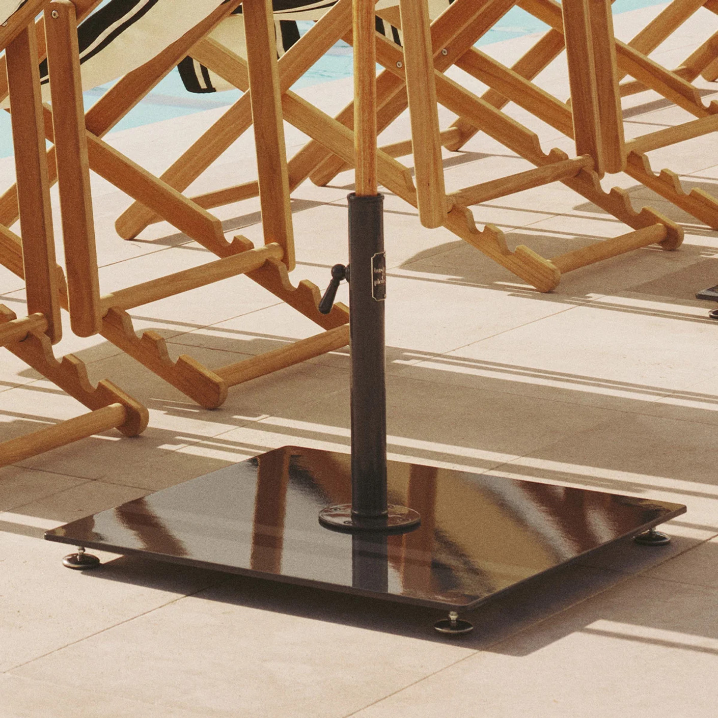 761983|Black|CocoHeroImage 761983|Black|CocoHeroImage