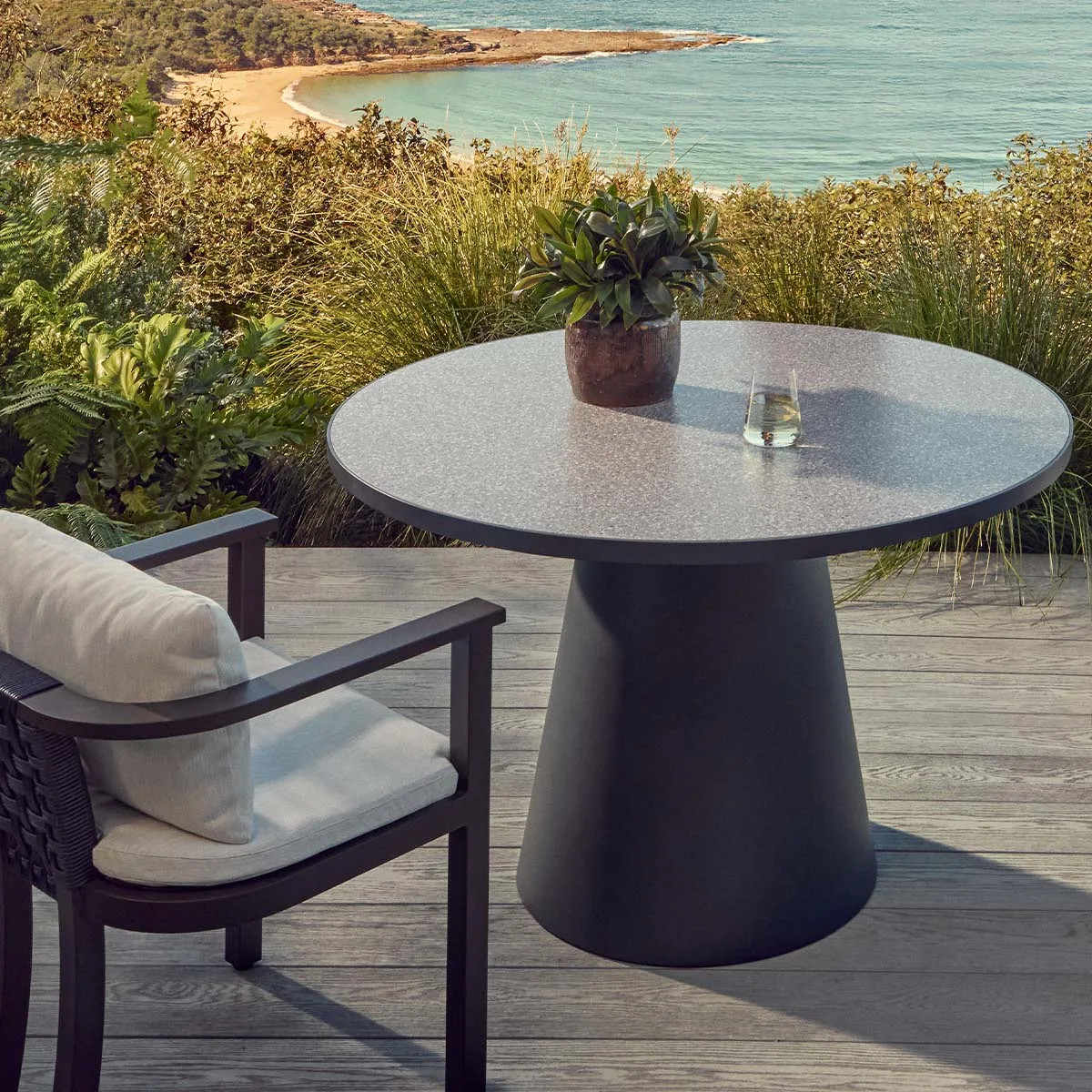 CR11-H851-0011400||CocoHeroImage