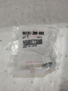 90101-ZW9-000 BOLT, OIL CHECK