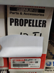 63V-45941-10-00 PROPELLER (9.25 X 12) 63V-45941-10-00 PROPELLER (9.25 X 12)