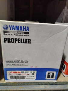 6E0-45941-00-EL PROPELLER (8X7-1/2 -B) 6E0-45941-00-EL PROPELLER (8X7-1/2 -B)