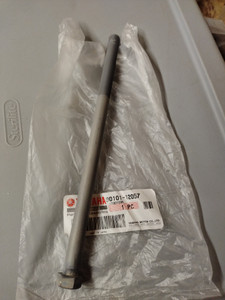 90101-12057-00 BOLT (L:230MM)
