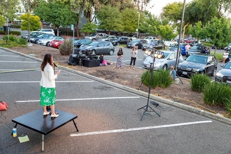 Hot Trends Shaping Modern Staging for Live Shows