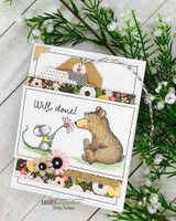 Card with the bear and mouse in a kraft frame with a small house and flowers, 'well done!'