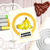 Card with a bunch of yellow bananas in a circle, 'thanks a bunch.'