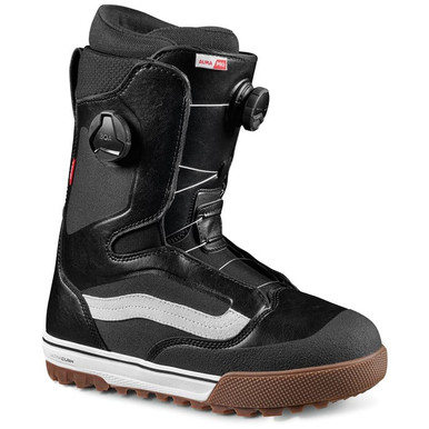 vans-aura-pro-snowboard-boots-