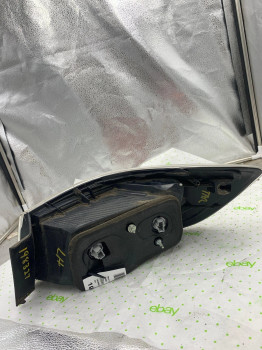 10 11 12 13 MAZDA 3 Tail Light Assembly Right