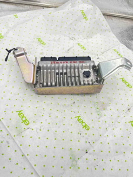 12 13 TOYOTA PRIUS Engine/motor Brain Box