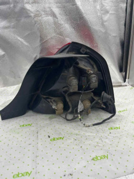 98 99 00 01 02 03 FORD CROWN VICTORIA Tail Light Assembly Left driver side