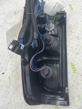 04 05 06 07 CHEVY SILVERADO 1500 Tail Light Assembly Left driver side