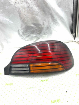 96 97 98 PONTIAC GRAND AM Tail Light Assembly Right passenger side