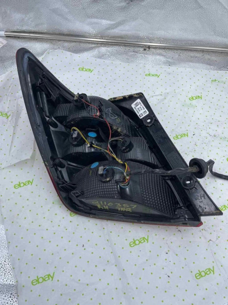 17 18 19 CHEVY SONIC Tail Light Assembly Right passenger side 17 18 19 CHEVY SONIC Tail Light Assembly Right passenger side