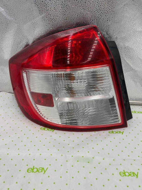 08 09 10 11 12 13 SUZUKI SX4 Tail Light Assembly Left driver side