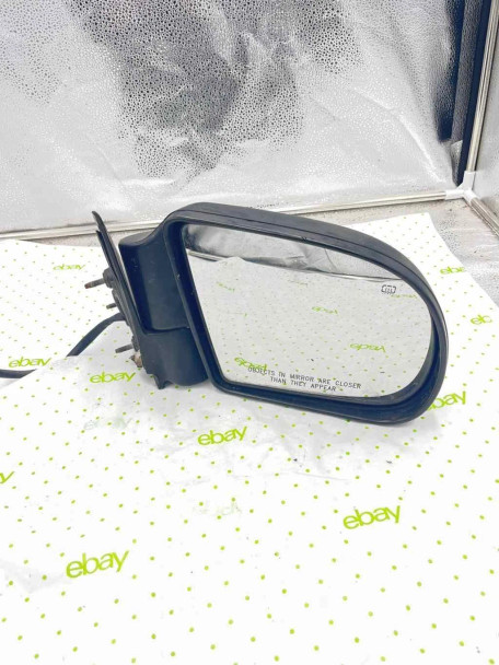 98 99 00 01 02 03 04 05 BLAZER S10/JIMMY S15 Door Mirror Right passenger side