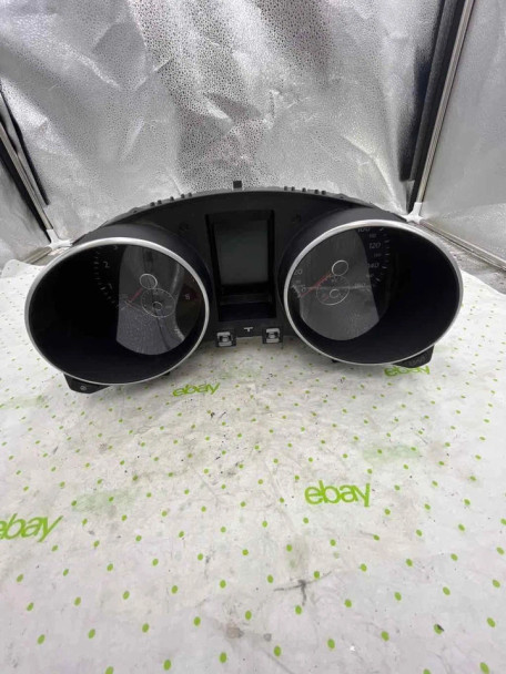 10 11 VW GOLF GTI Speedometer 10 11 VW GOLF GTI Speedometer