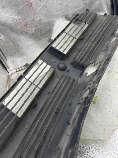 08 09 10 DODGE AVENGER Grille