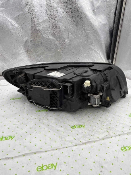 08 09 10 11 VOLVO 40 SERIES Headlamp Assembly Left driver side 08 09 10 11 VOLVO 40 SERIES Headlamp Assembly Left driver side